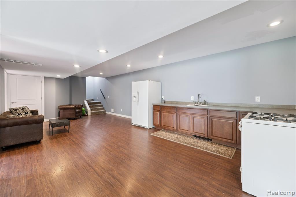 2160 E Jones Road, Howell, MI 48855 — Photo 76