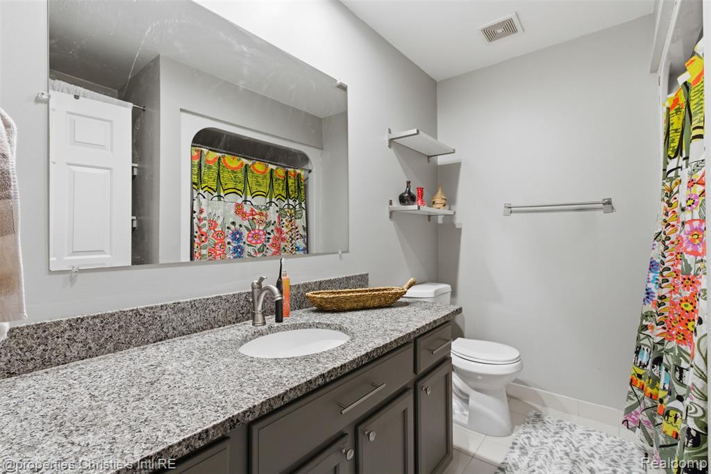 519 E Breckenridge Street, Ferndale, MI 48220 — Photo 15