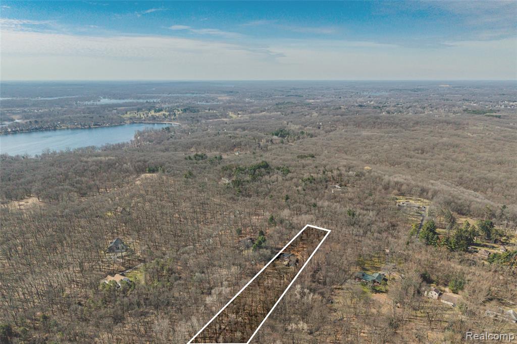 7841 Teahen Road, Brighton, MI 48116 — Photo 12