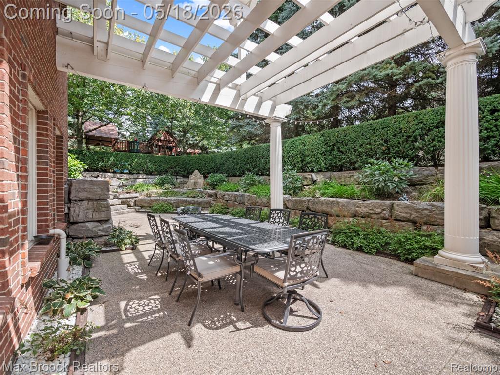 528 Barrington Court, Bloomfield Hills, MI 48304 — Photo 51