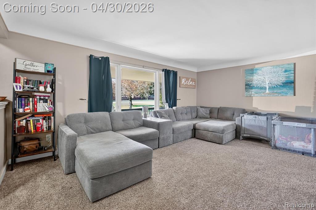 2141 E Hill Road, Grand Blanc, MI 48439 — Photo 10