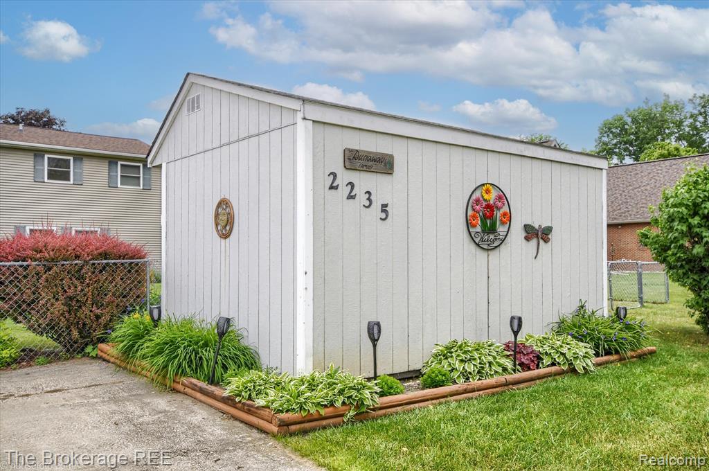 2235 W Fork Road, Lapeer, MI 48446 — Photo 25
