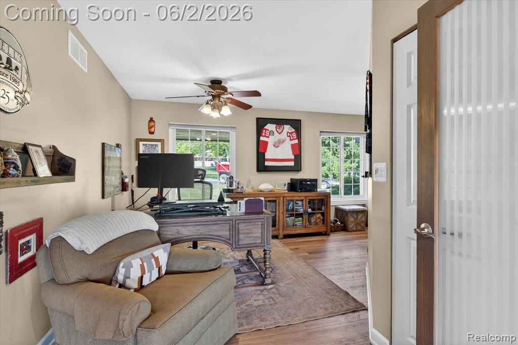 3860 E Commerce Road, Commerce Twp, MI 48382 — Photo 12