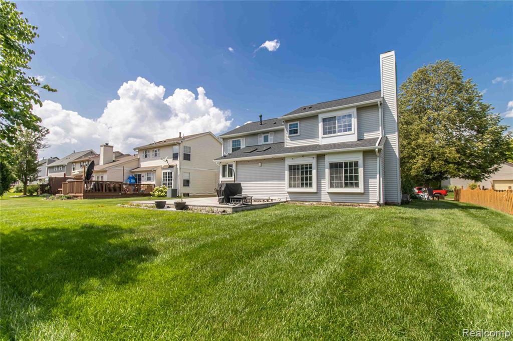 47302 Butler Lane, Novi, MI — Photo 49