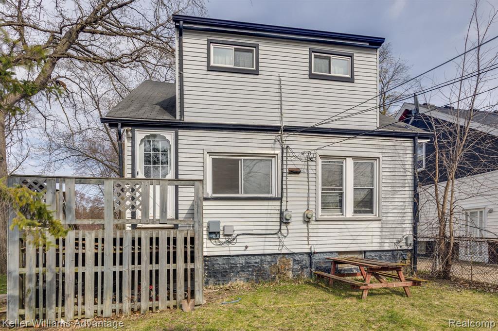 4104 Mayfair Street, Dearborn Heights, MI 48125 — Photo 4