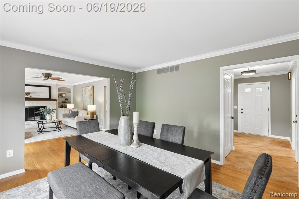 9787 York Woods Drive, Saline, MI 48176 — Photo 14