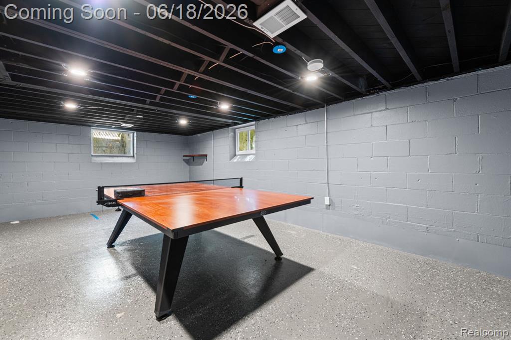 4303 N Verona Circle, Royal Oak, MI 48073 — Photo 28