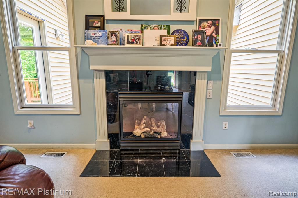 5512 Hidden Oaks Circle, Linden, MI 48451 — Photo 9
