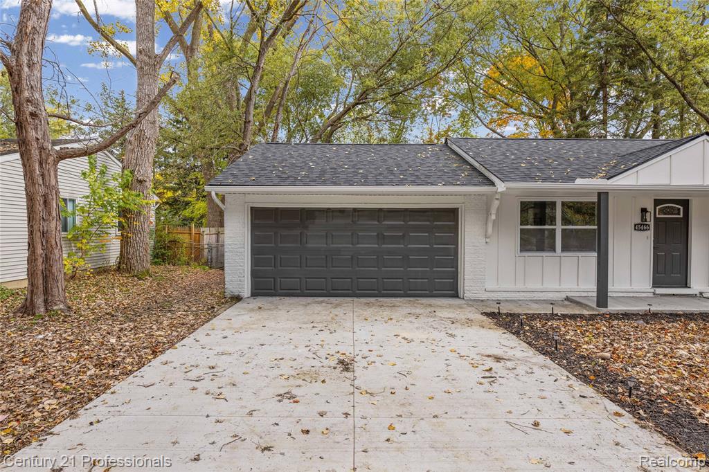 45466 Fairchild Road, Macomb, MI 48042 — Photo 2