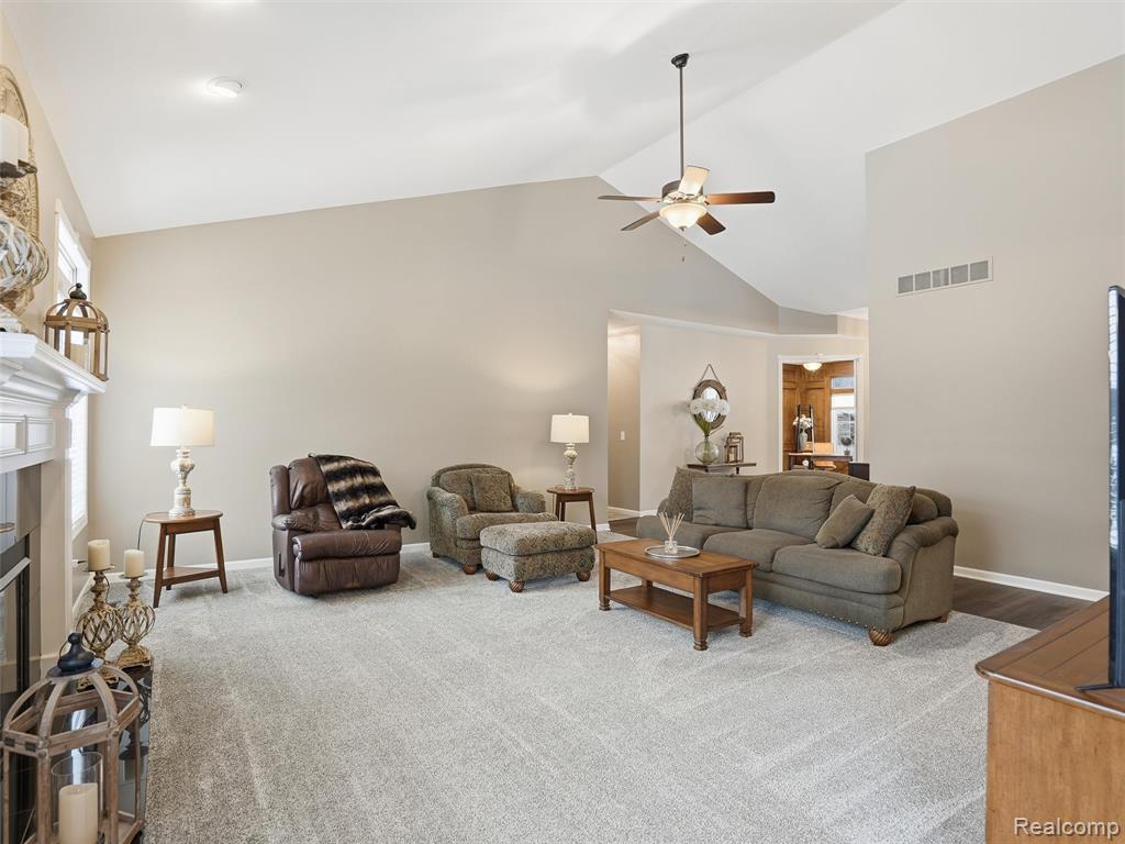 26833 Alderman Alderman Court, Harrison Township, MI — Photo 8