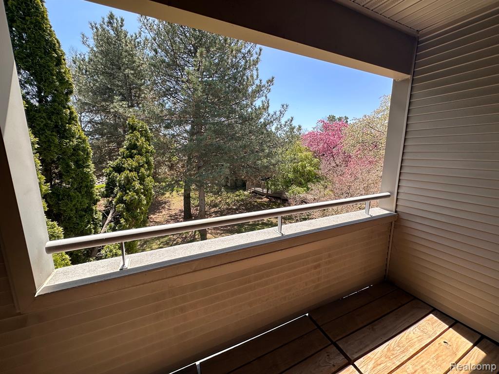 604 CHESHIRE Court, Rochester Hills, MI 48307 — Photo 22