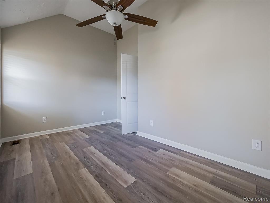 6340 ISLAND LAKE Drive, Brighton, MI 48116 — Photo 10