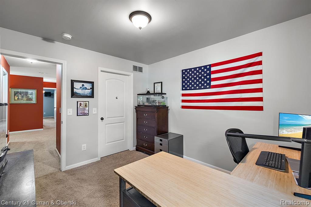 4574 CLIFFORD Road, Brighton, MI 48116 — Photo 41