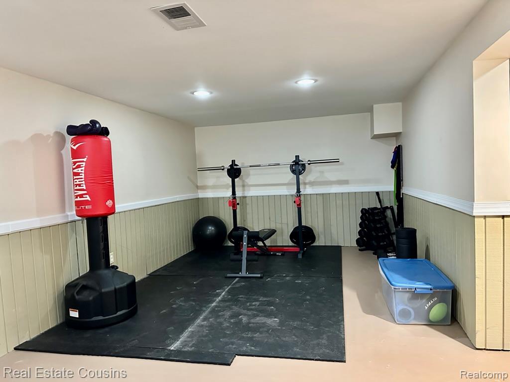9335 Sheridan Road, Gaines Vlg, MI 48436 — Photo 16