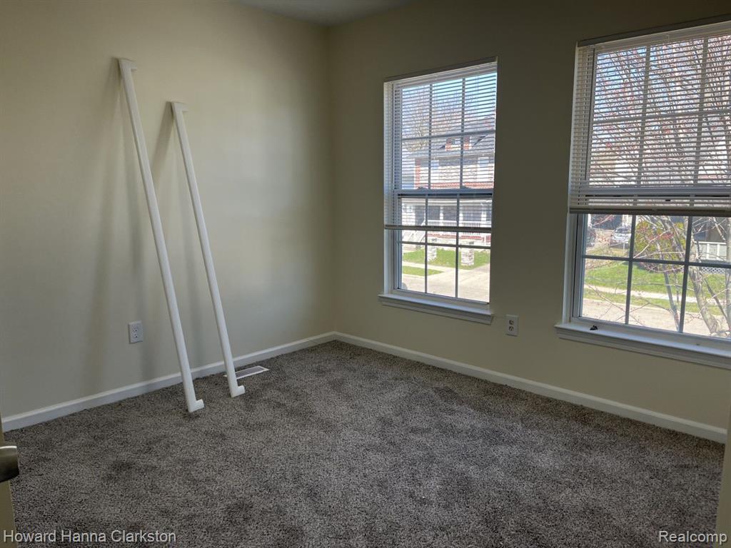 47 Forest Street, Pontiac, MI 48342 — Photo 21