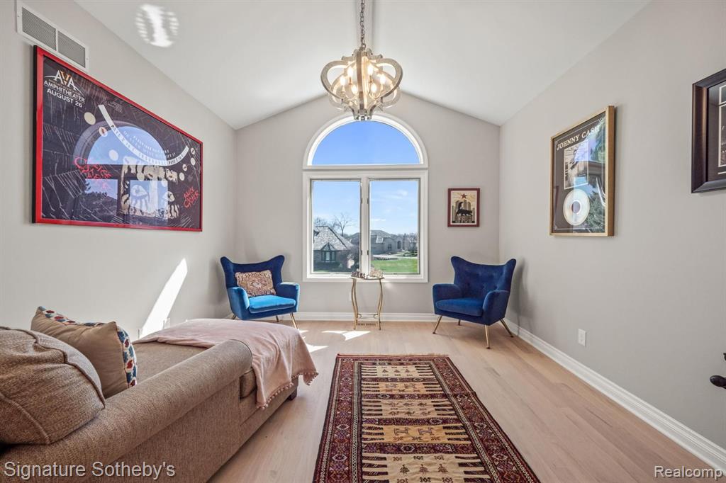 51 CHATEAUX DU LAC, Fenton, MI 48430 — Photo 20