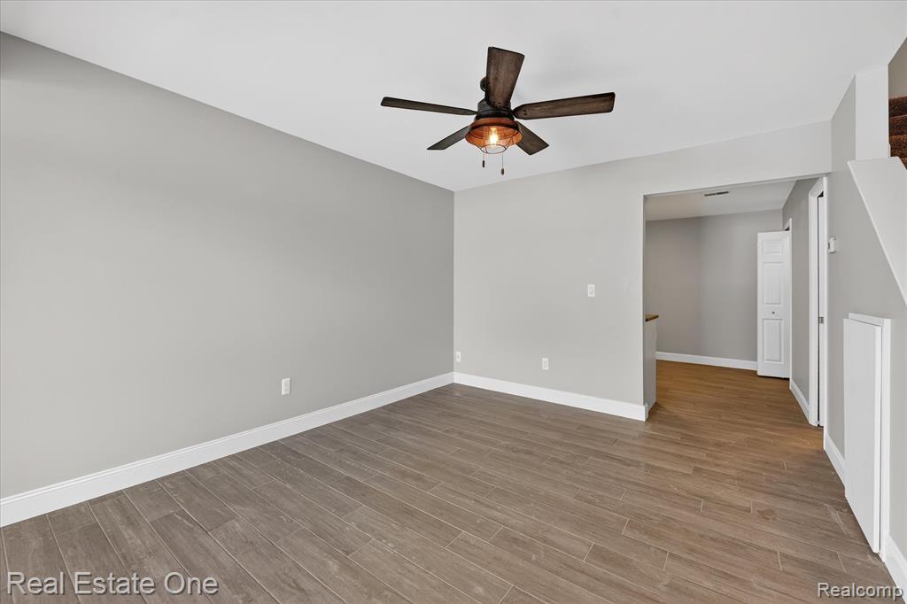 874 N Main Street, Milford, MI 48381 — Photo 5