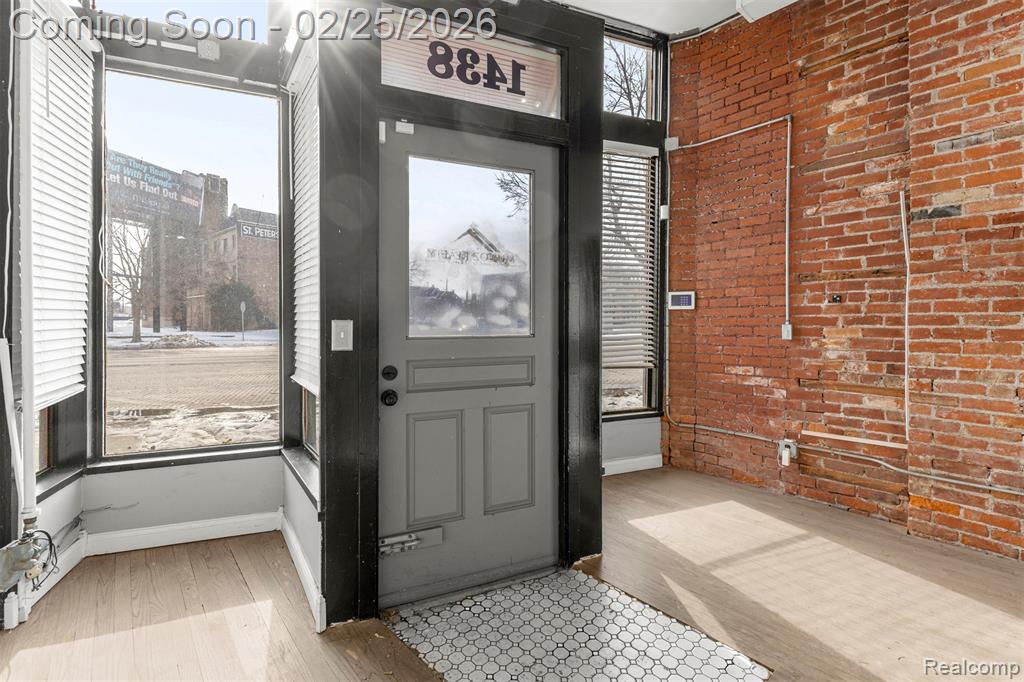 1438 Michigan Ave - Photo 4