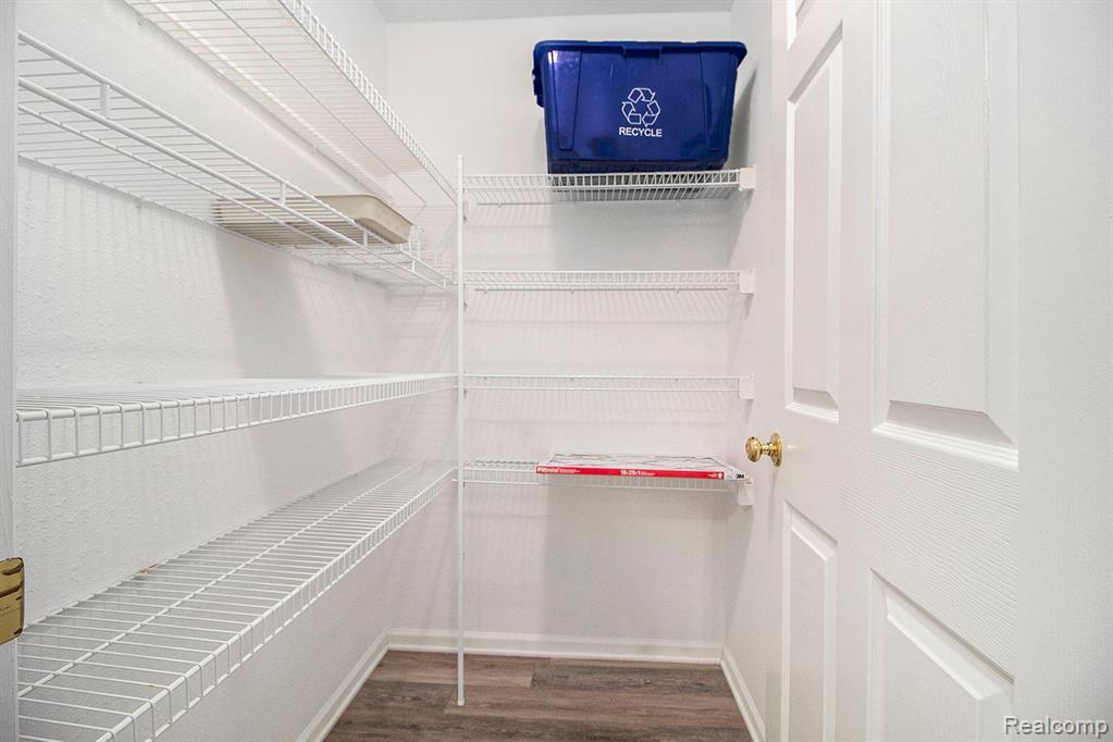 1449 HEATHERWOOD Lane, Ann Arbor, MI 48108 — Photo 11