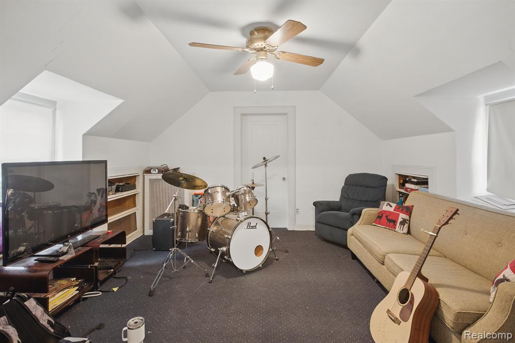 39 E ELM Avenue, Monroe, MI 48162 — Photo 40