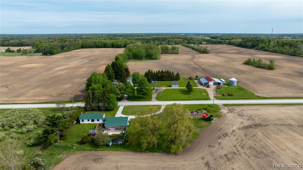 6373 Norman Road, Grant, MI 48032 — Photo 25