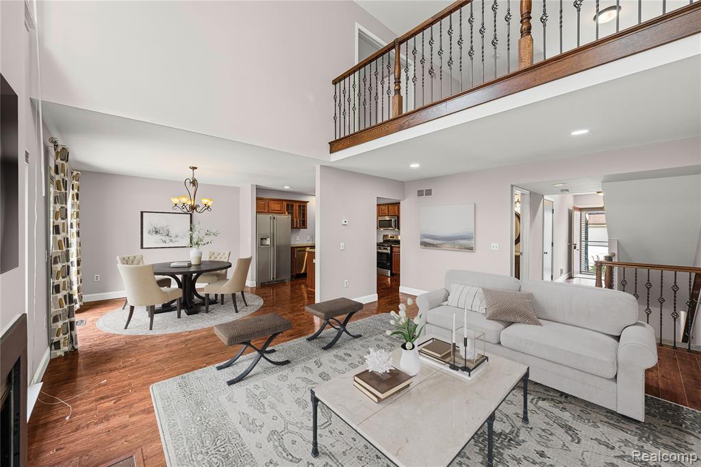 740 Eastbridge Court, Rochester Hills, MI 48307 — Photo 9