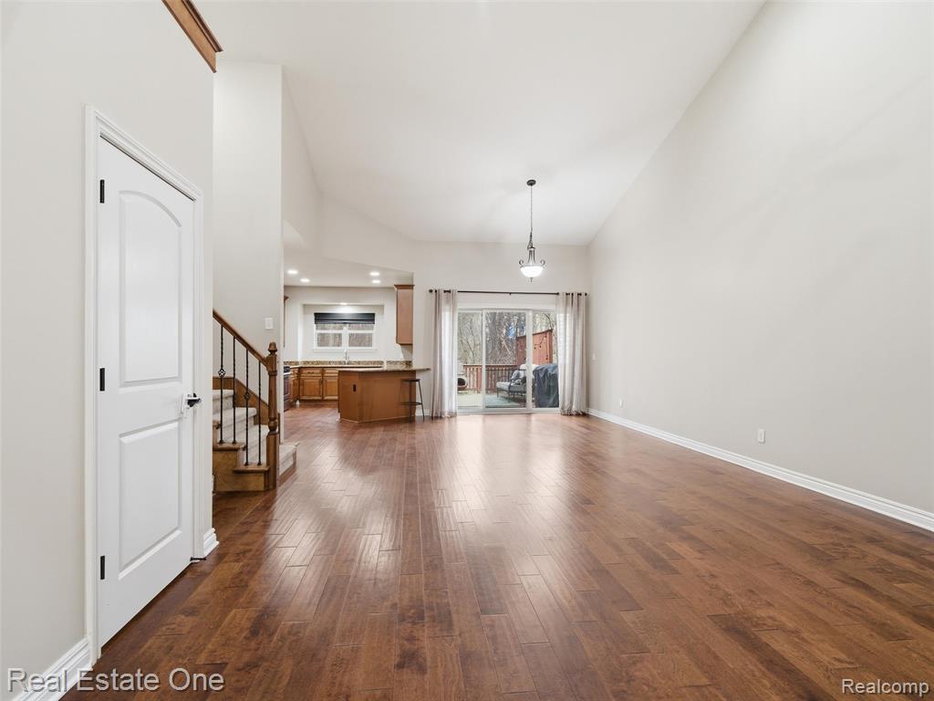 9572 Kingsway Circle, Clarkston, MI 48348 — Photo 5