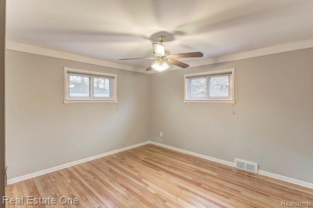 627 BUTTERNUT Avenue, Royal Oak, MI 48073 — Photo 15