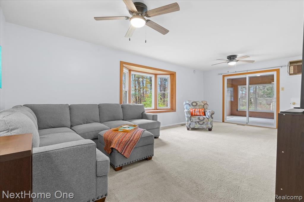 920 Del Sher Drive, Genoa, MI 48114 — Photo 12