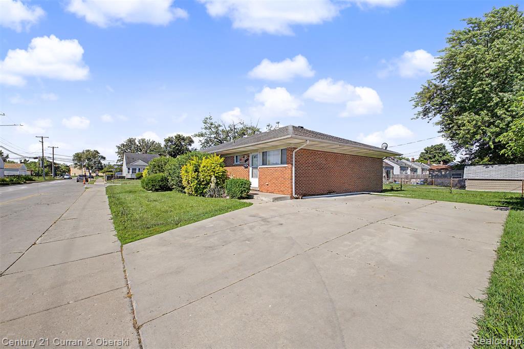 1504 McLain Avenue, Lincoln Park, MI 48146 — Photo 13