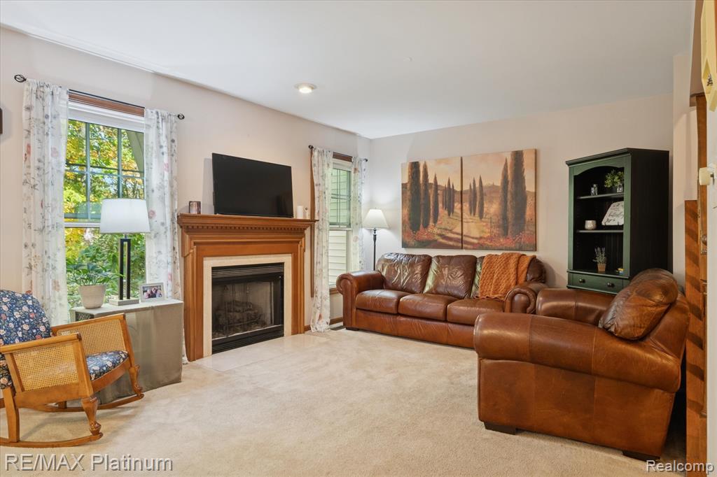 852 Woodridge Hills Drive, Brighton, MI 48116 — Photo 16