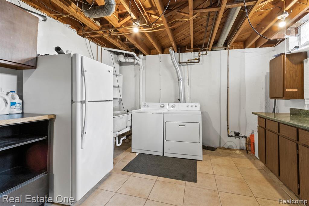 6118 Amboy Street, Dearborn Heights, MI 48127 — Photo 14