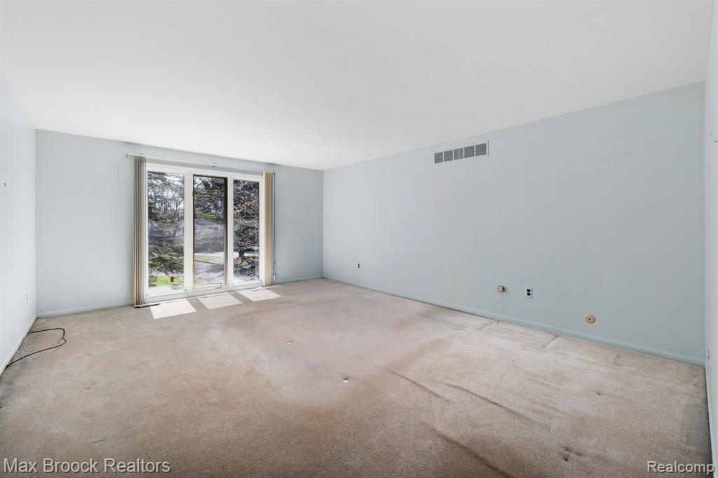 4838 KEW Court, Bloomfield Hills, MI 48301 — Photo 29