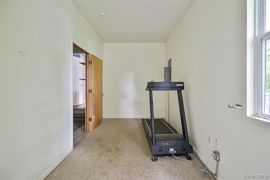 7860 LAKESHORE Road, Whitmore Lake, MI 48189 — Photo 28