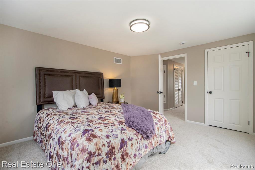 51275 7 Mile Road, Northville, MI 48167 — Photo 16