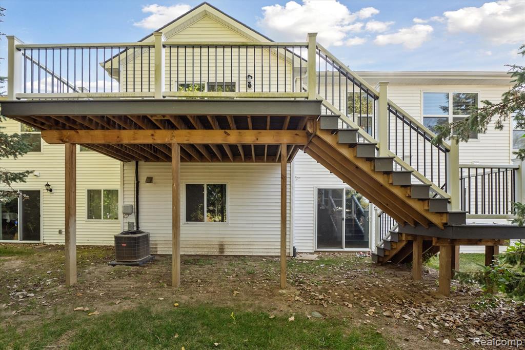 816 Nelsons Ridge Drive, Howell, MI 48843 — Photo 25