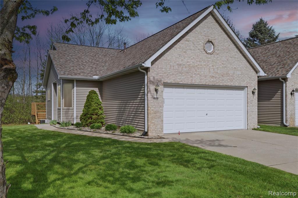 1089 Jenna Drive, 217, Davison, MI 48423 — Photo 31