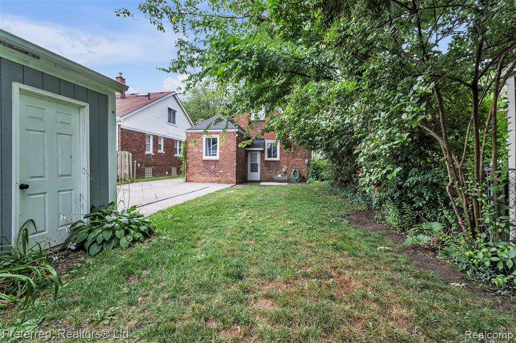 4422 Yorkshire Road, Detroit, MI 48224 — Photo 41