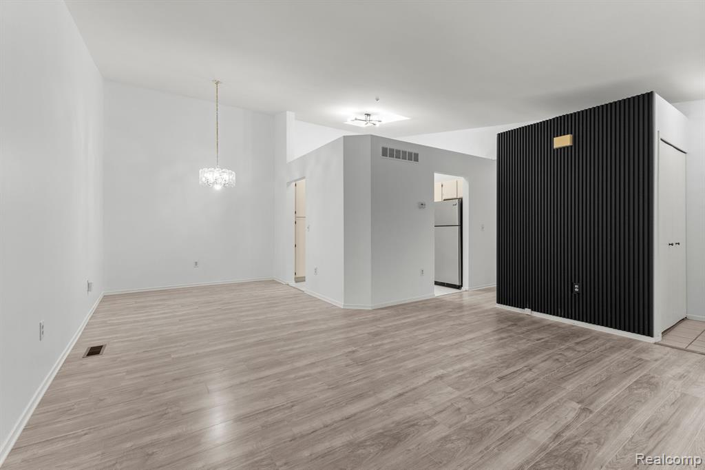 43509 W ARBOR WAY Drive, 170, Canton, MI 48188 — Photo 7