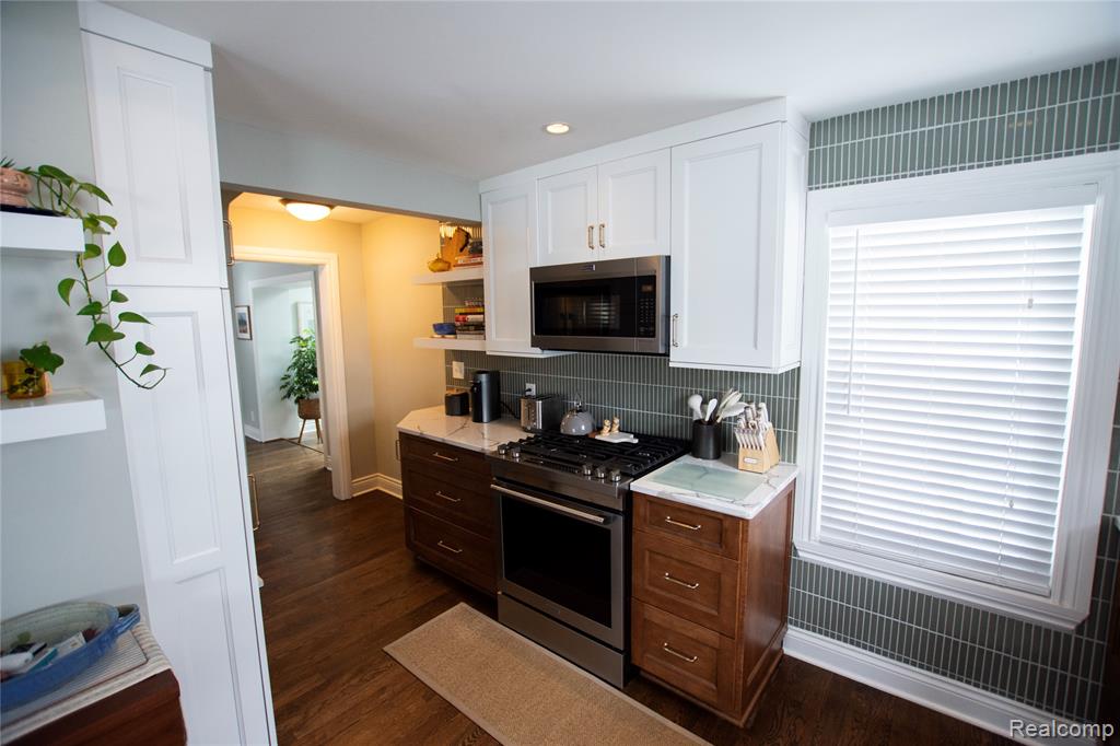 550 Pinecrest Drive, Ferndale, MI 48220 — Photo 4