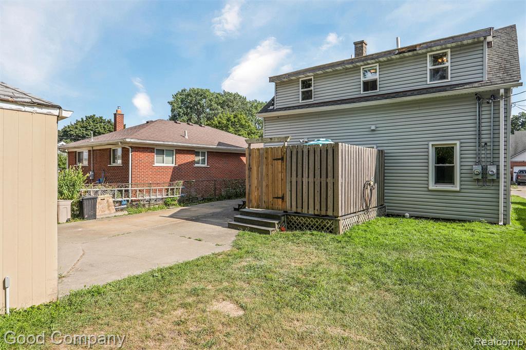 1727 E Elza Avenue, Hazel Park, MI 48030 — Photo 31