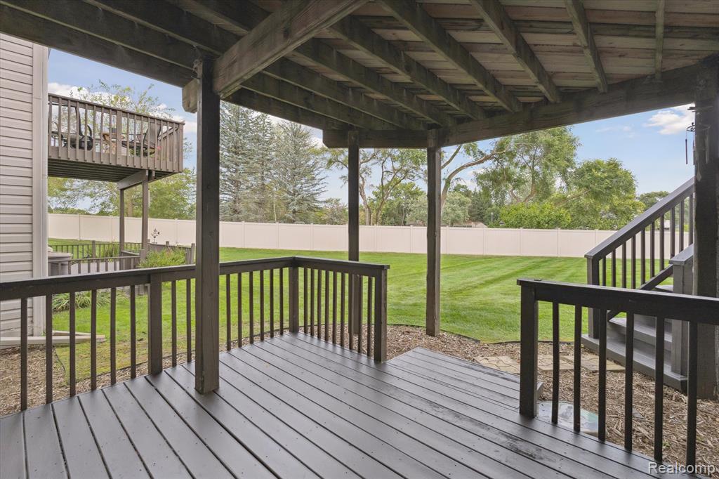 1244 Crystal Pointe Circle, Fenton, MI 48430 — Photo 36