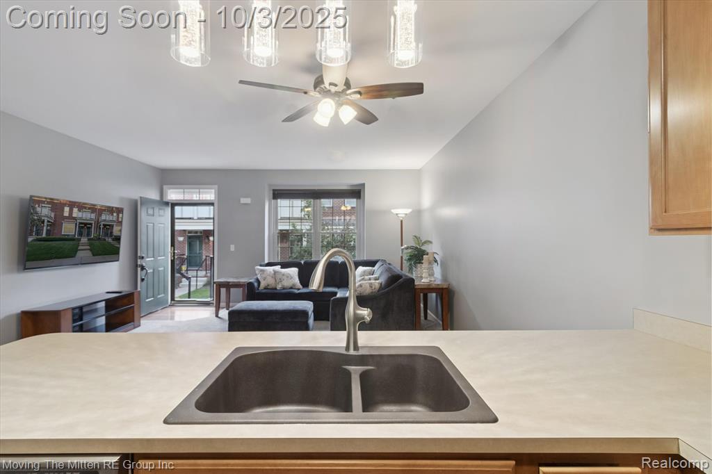 1106 Fountain View Circle, South Lyon, MI 48178 — Photo 10