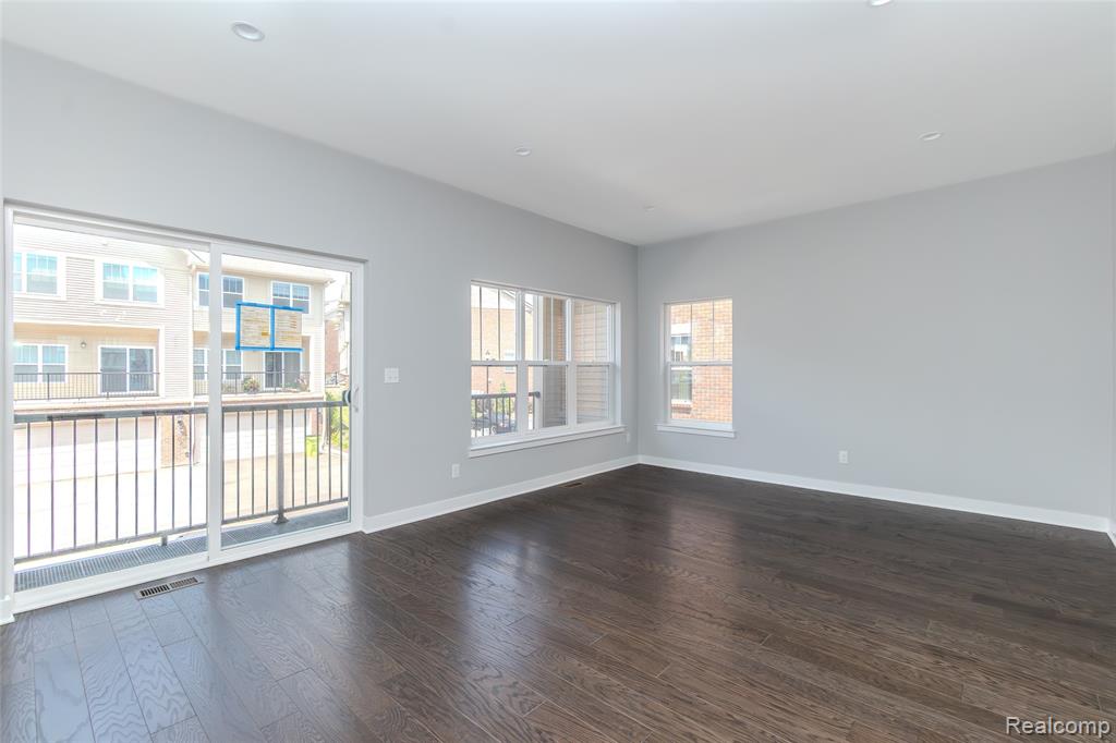 25495 GRANDVIEW Lane, 25, Novi, MI — Photo 28
