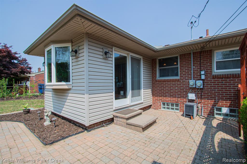 8336 Timberline Drive, Shelby Twp, MI 48316 — Photo 30