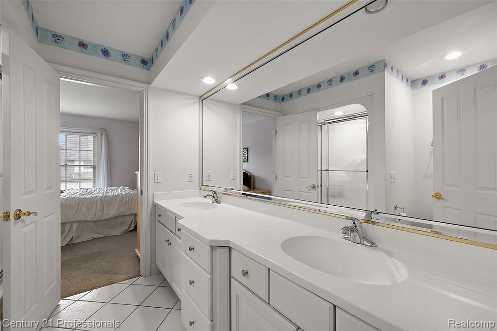 9310 Fairway Trail, Grand Blanc, MI 48439 — Photo 59