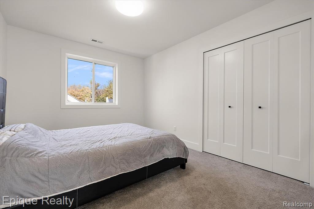 45951 Edgewater Street, Chesterfield, MI 48047 — Photo 51