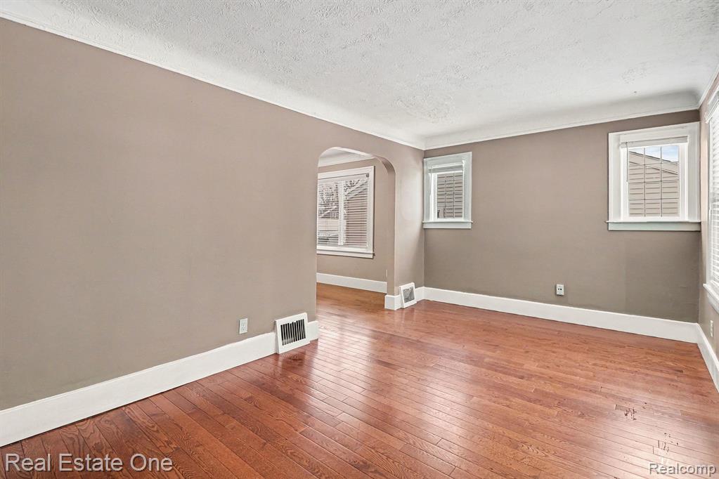 19940 Prairie Street, Detroit, MI 48221 — Photo 5