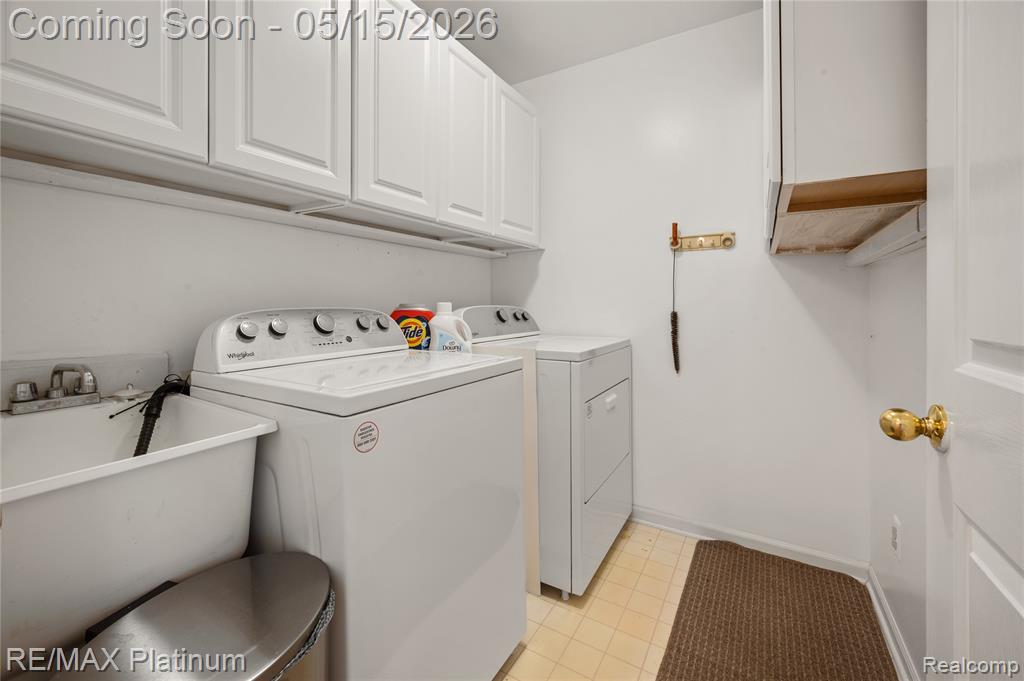 1270 Crystal Pointe Circle, Fenton, MI 48430 — Photo 25