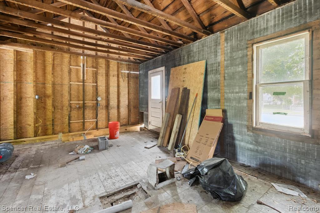 629 Alger Avenue, Owosso, MI 48867 — Photo 10